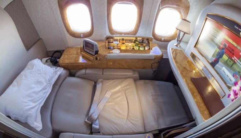 8 Cheapest First Class Flights to Asia: An Ultimate Guide to Luxury Travel on a Budget