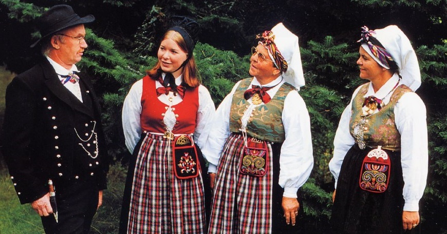 The Significance of European Traditional Costumes in Identity, The Travel A World, thetravelawold.com, https://www.thetravelaworld.com/2024/08/02/european-traditional-costume